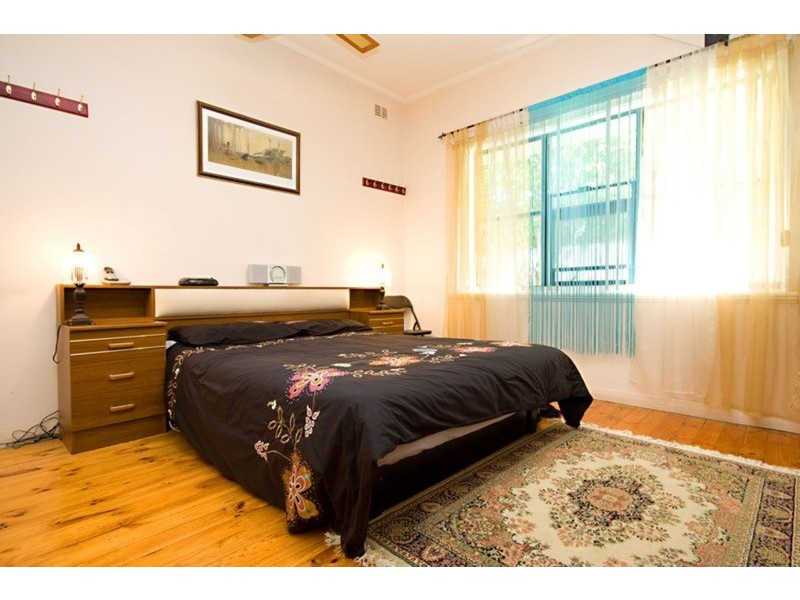 1 Cedar  Avenue, Flinders Park SA 5025