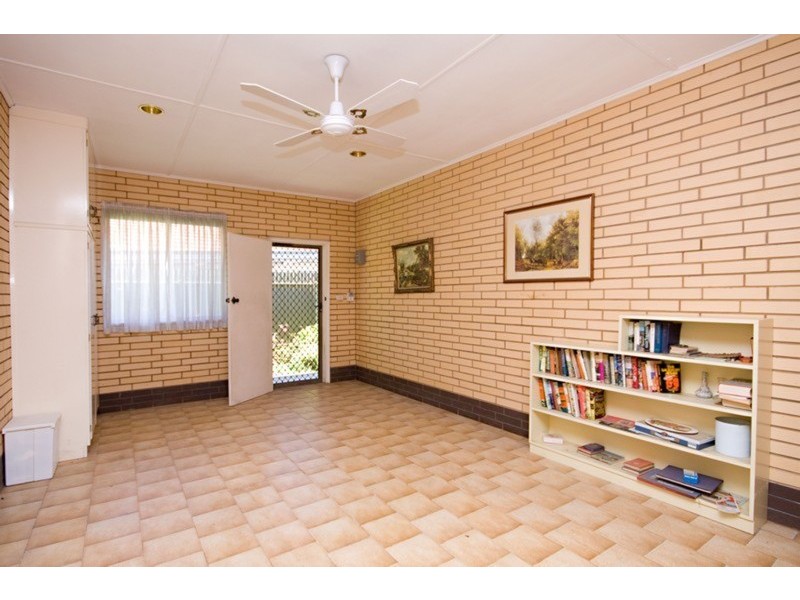 1/22 Hughes  Avenue, Henley Beach SA 5022