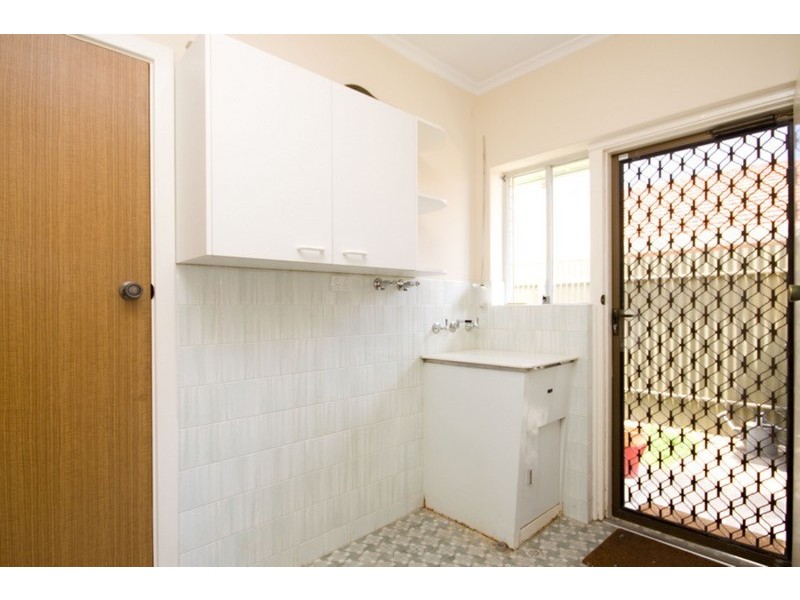 1/22 Hughes  Avenue, Henley Beach SA 5022