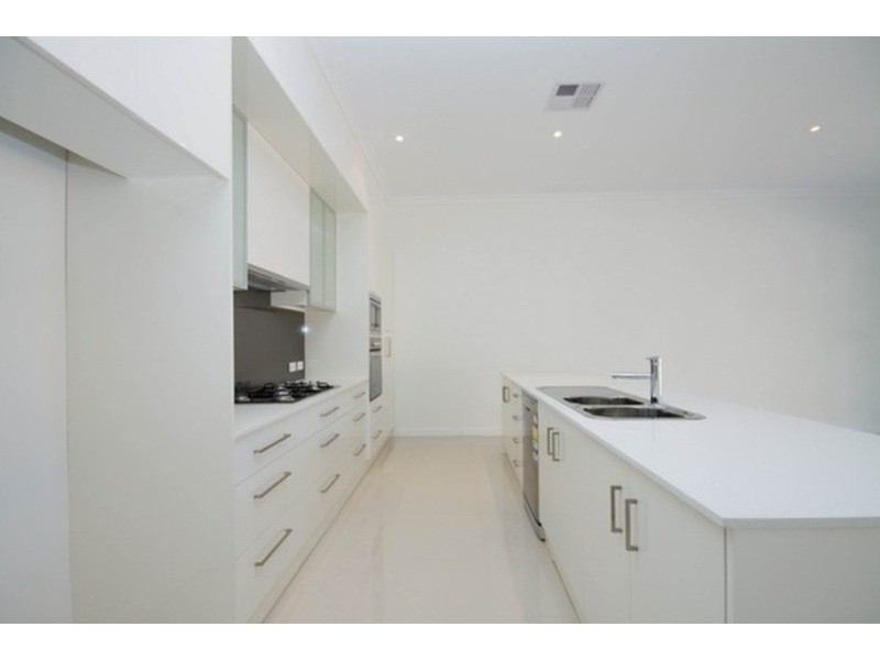 6A McLean Avenue, Grange SA 5022