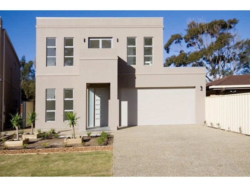 6 McLean Avenue, Grange SA 5022