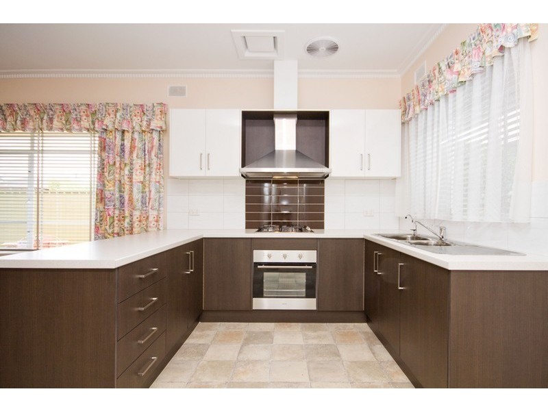 12 Marlborough Street, Fulham Gardens SA 5024