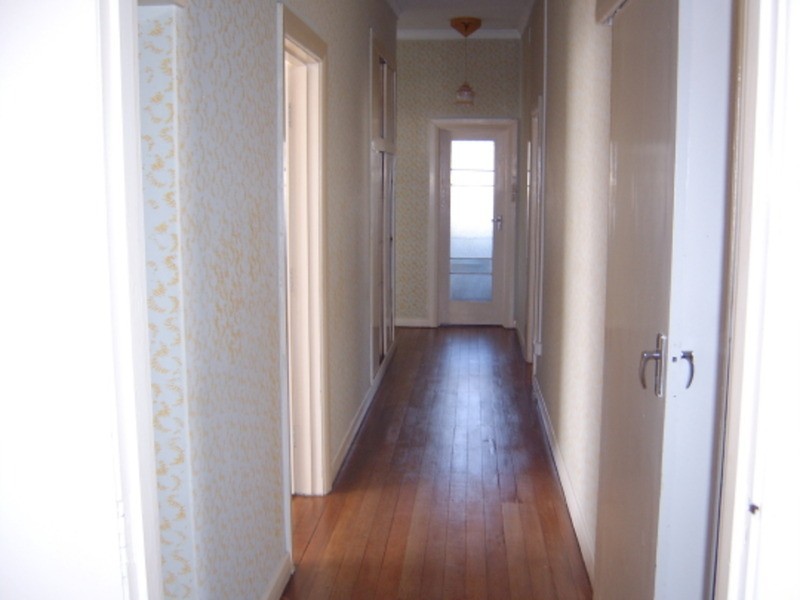 2 Fifth  Avenue, Woodville Gardens SA 5012