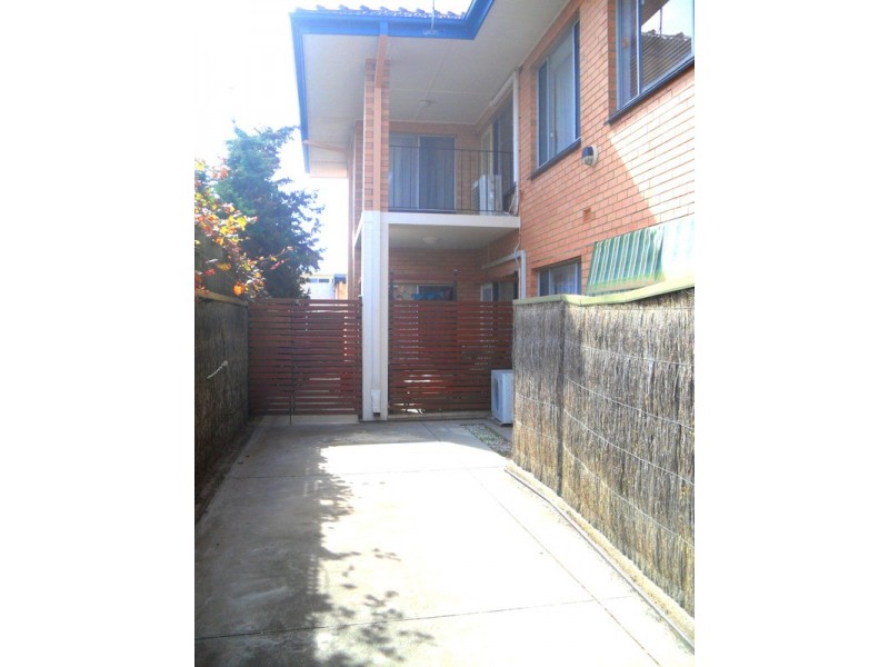 2/8 Renwick Street, West Beach SA 5024