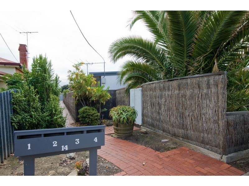 2/14 Beck Street, Henley Beach SA 5022