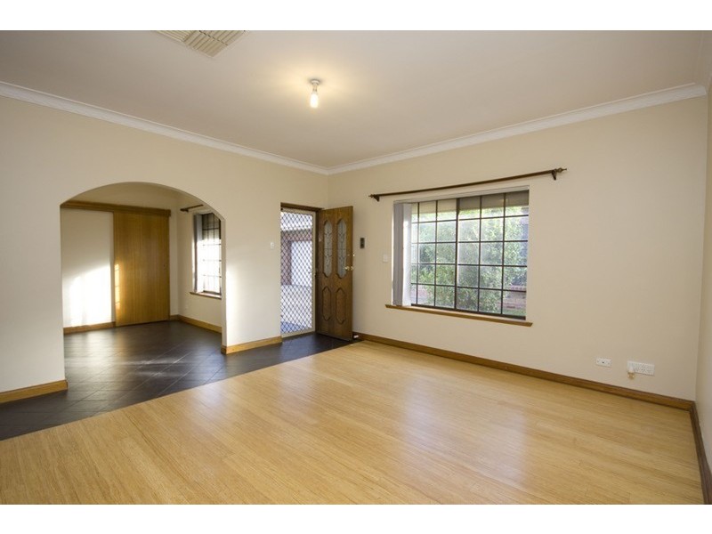 1/18 Elizabeth Street, Rosewater SA 5013