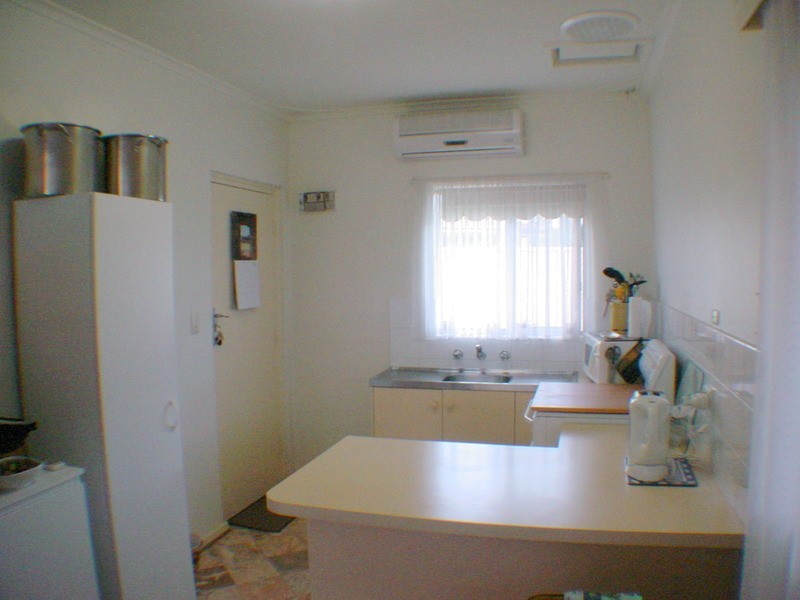 1/6 Military  Road, West Beach SA 5024