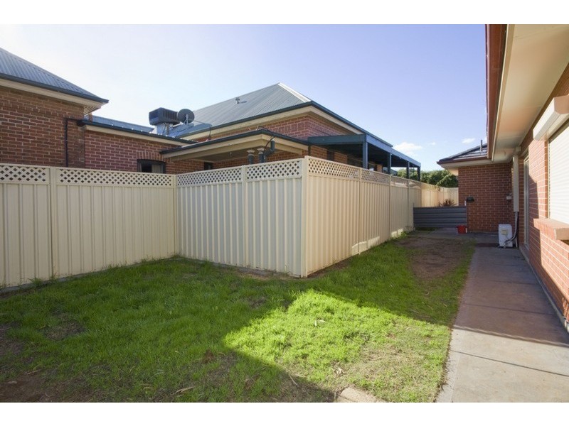 52 Glenhuntley Street, Woodville South SA 5011