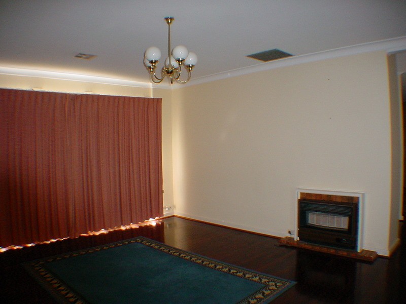 1 Sharpie  Crescent, Grange SA 5022