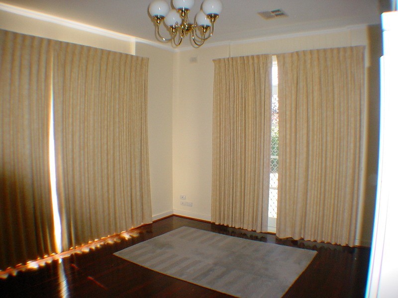1 Sharpie  Crescent, Grange SA 5022