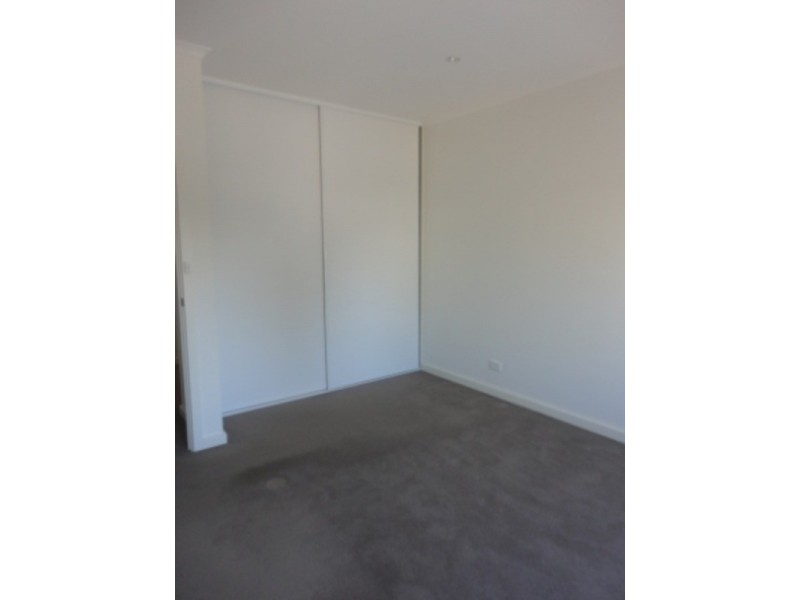 17/2a First  Street, Brompton SA 5007