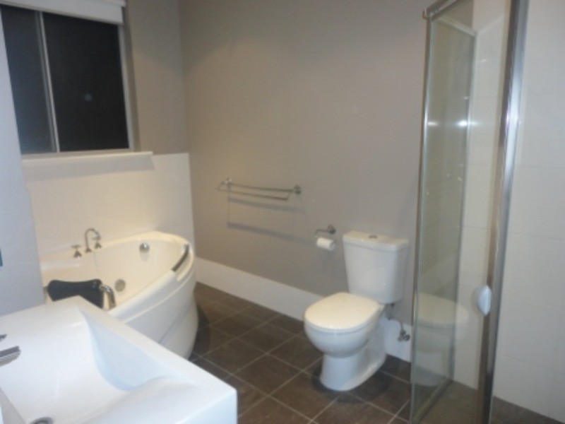 17/2a First  Street, Brompton SA 5007