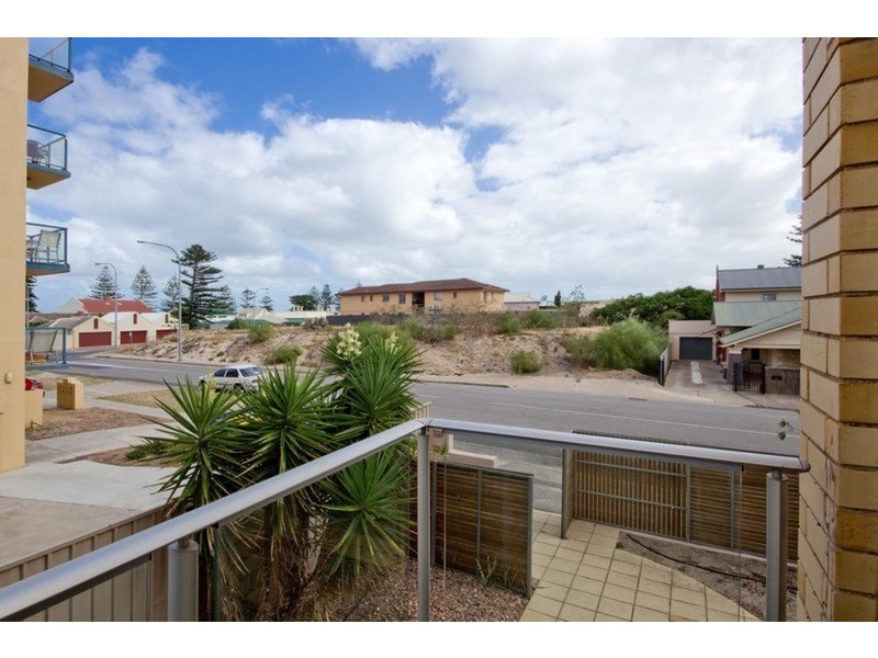 1/1 South Street, Henley Beach SA 5022
