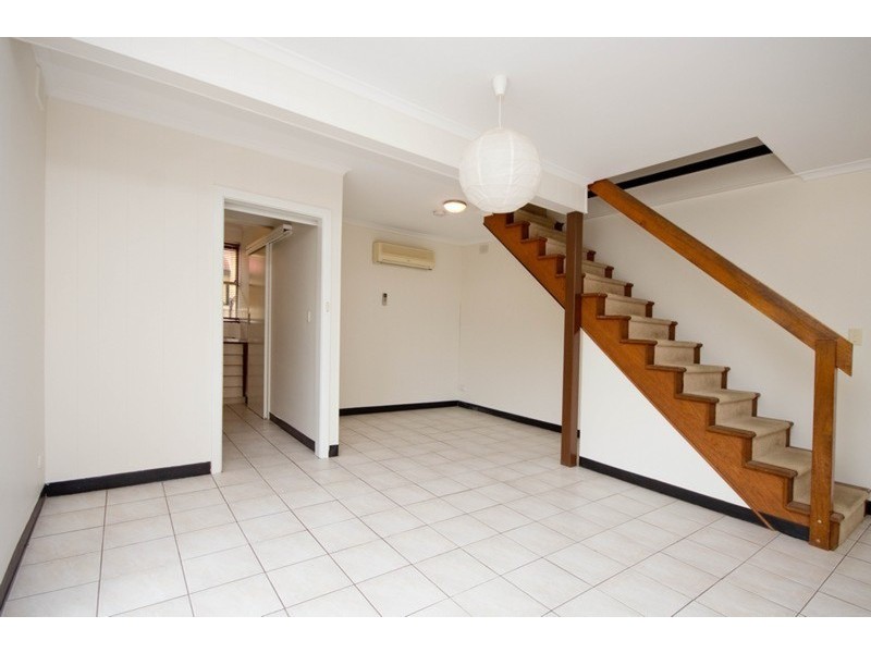 1/1 South Street, Henley Beach SA 5022