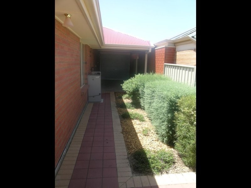 4/14 Leader Street, Rosewater SA 5013