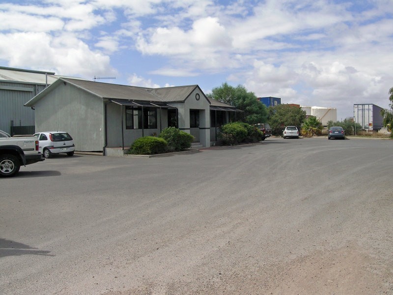 8 Creswell Road, Largs North SA 5016