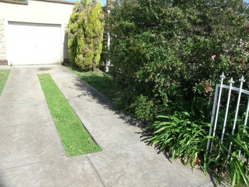 11 Wynette Street, Pennington SA 5013