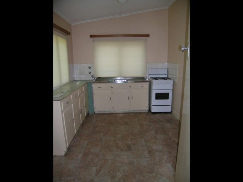 11 Wynette Street, Pennington SA 5013
