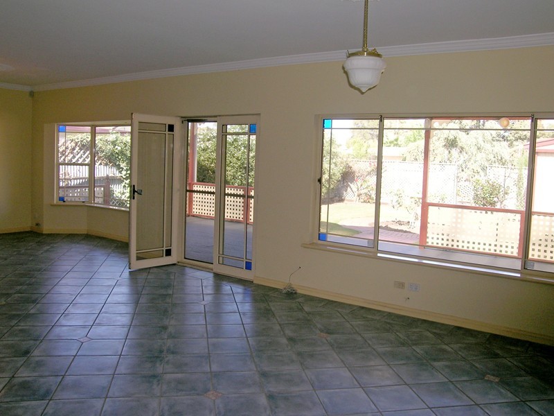 58 Dover Terrace, Largs North SA 5016