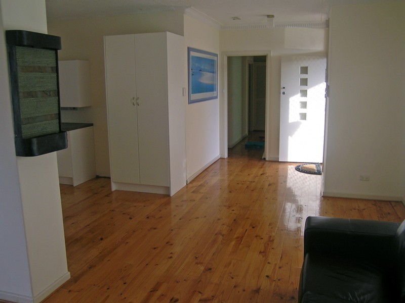 18 Bristol Crescent, Taperoo SA 5017