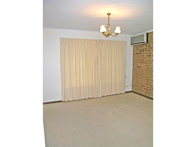 8/21 Port Road, Queenstown SA 5014