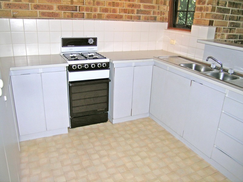 8/21 Port Road, Queenstown SA 5014