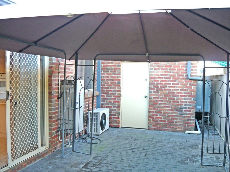 2/3 Everard Street, Largs Bay SA 5016