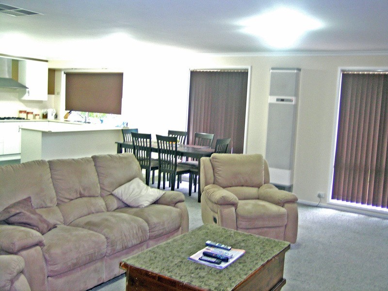 2 Oronsay Drive, North Haven SA 5018