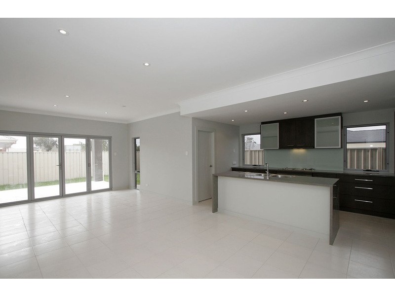 10 Farncomb Court, Largs North SA 5016