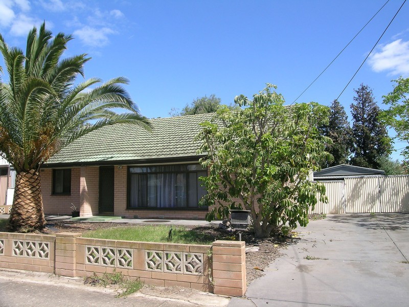 827 Military Road, North Haven SA 5018