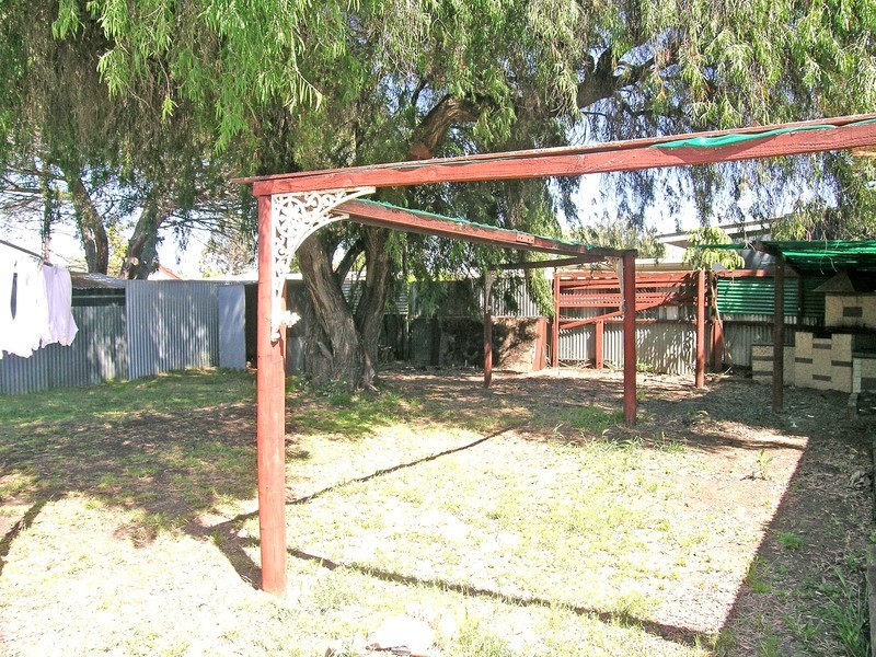 827 Military Road, North Haven SA 5018