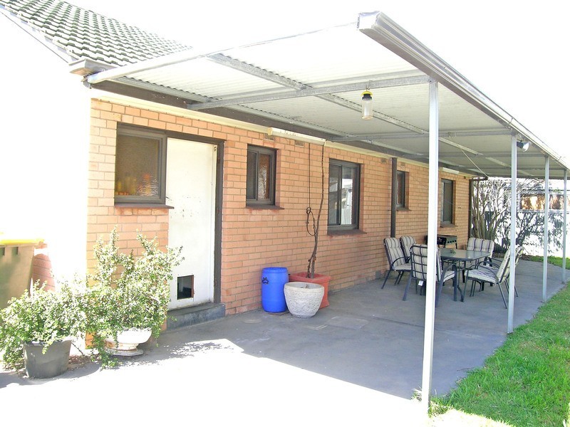 827 Military Road, North Haven SA 5018