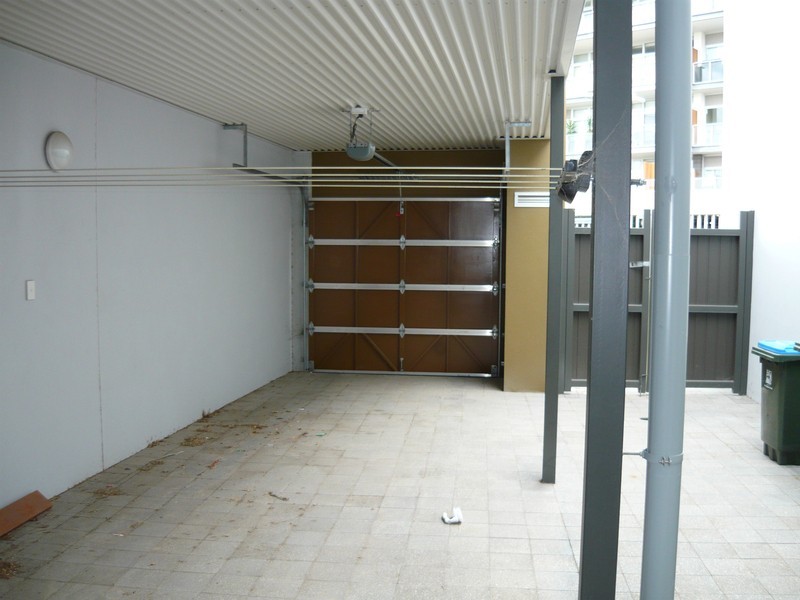 6 Yao Cove (New Port Quays), Port Adelaide SA 5015