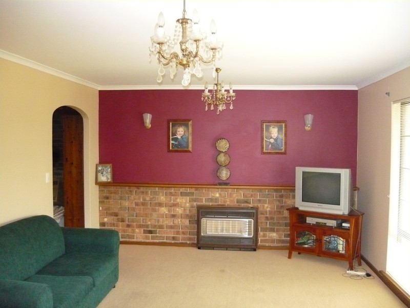 2 Merle Martin Drive, North Haven SA 5018