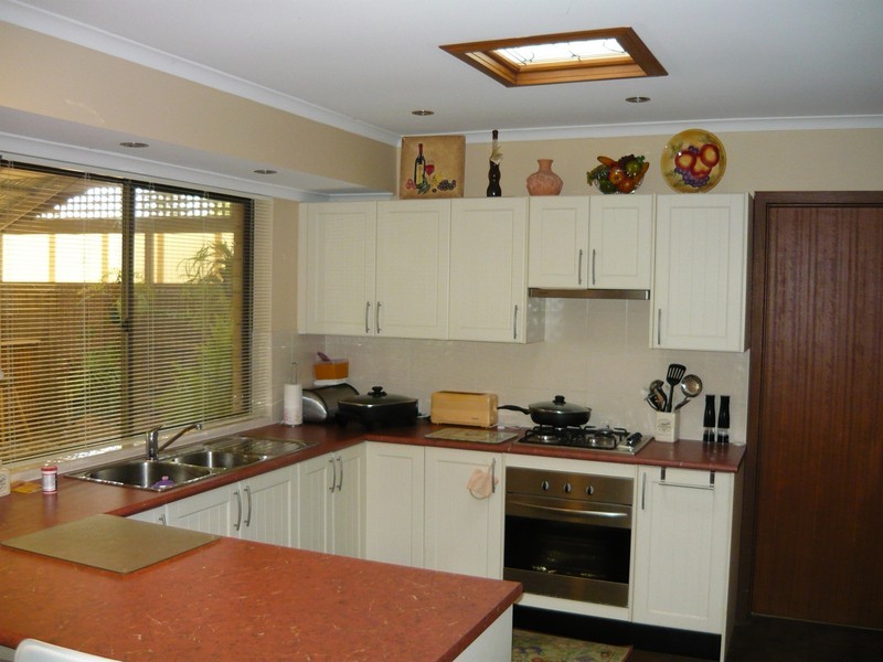 2 Merle Martin Drive, North Haven SA 5018