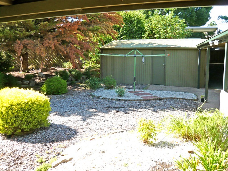 5 Newport Crescent, Aberfoyle Park SA 5159