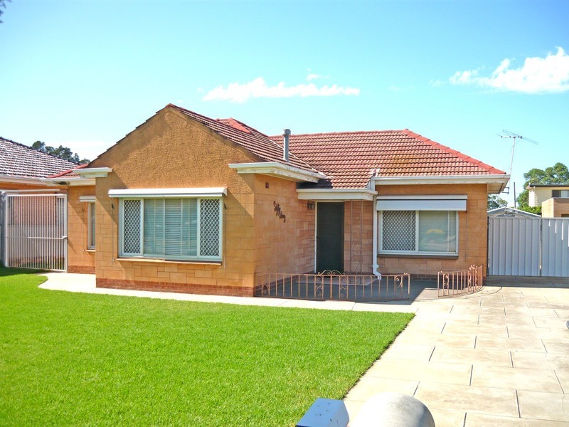 54 Levistone Street, Seaton SA 5023