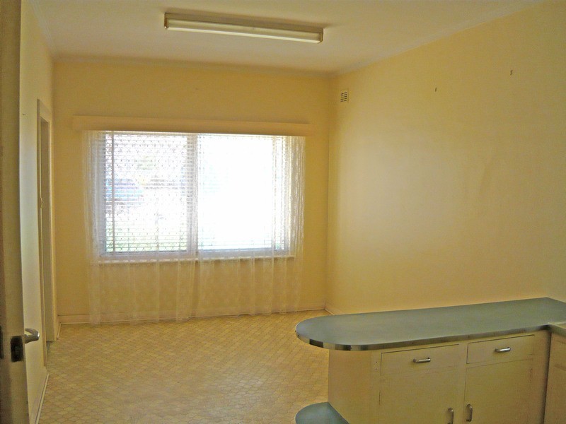 54 Levistone Street, Seaton SA 5023