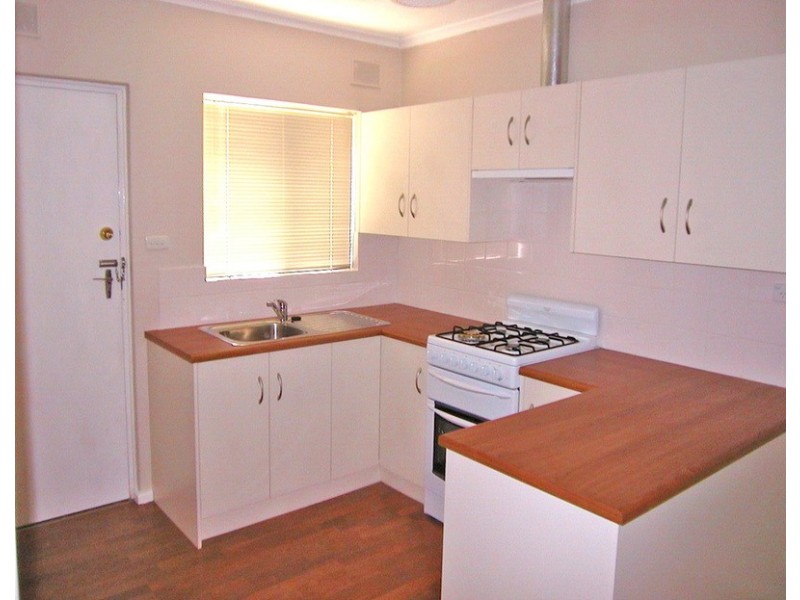 2/14 Durham Terrace, Cheltenham SA 5014