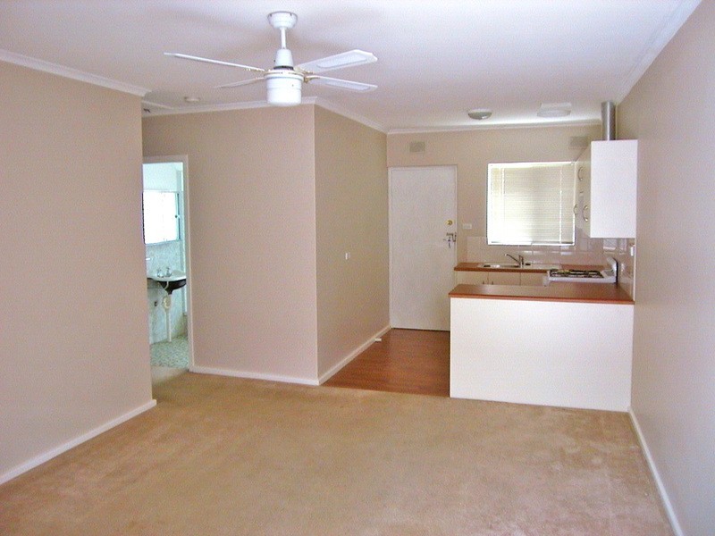2/14 Durham Terrace, Cheltenham SA 5014