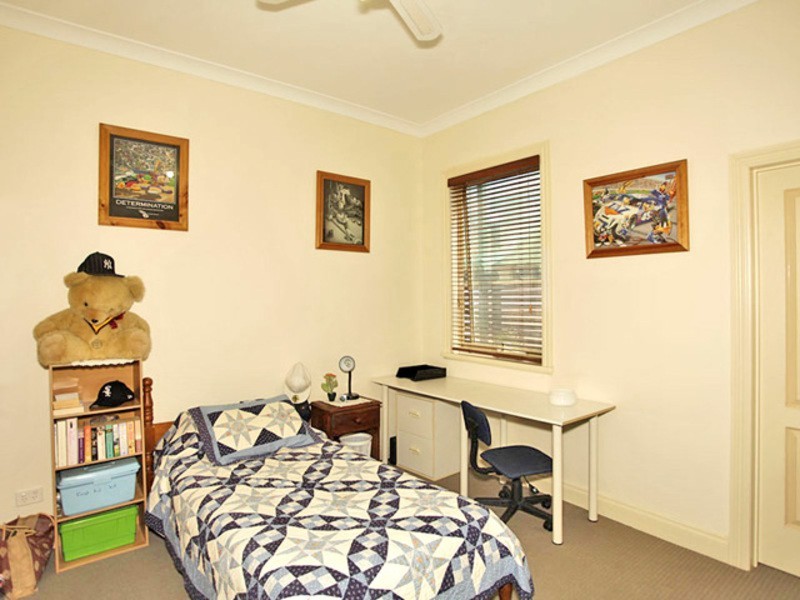 6 Swiggs Street, Birkenhead SA 5015