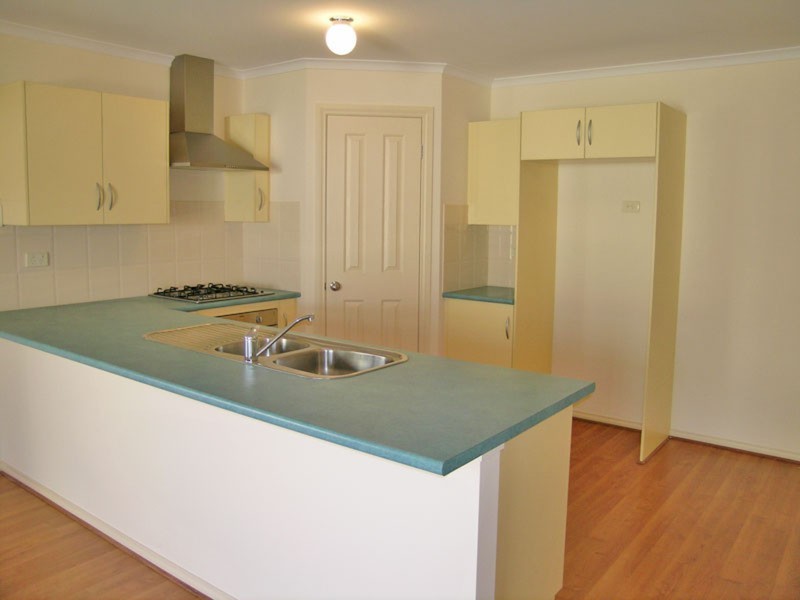 16 Osborne Street, Largs Bay SA 5016