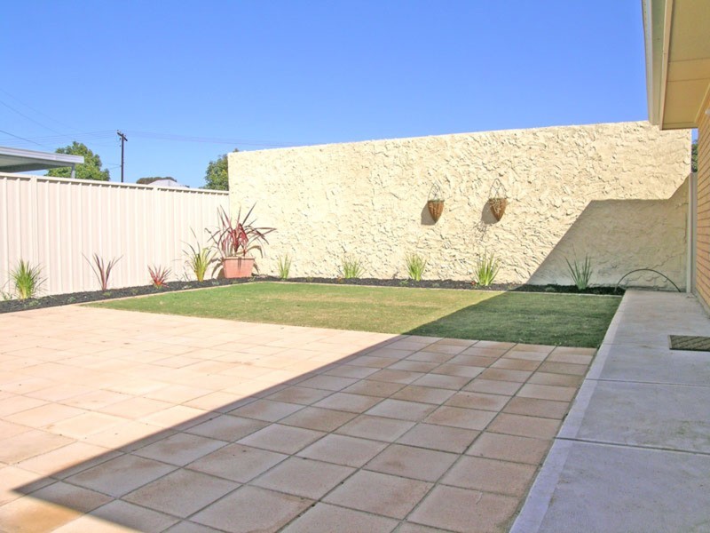 16 Osborne Street, Largs Bay SA 5016