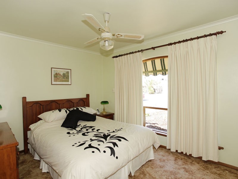 1 Bollen Street, North Haven SA 5018