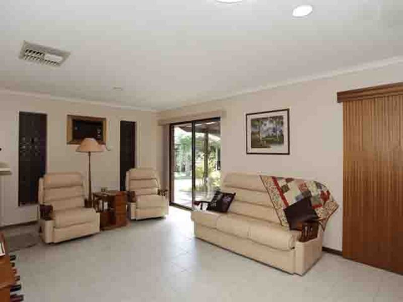 1 Bollen Street, North Haven SA 5018