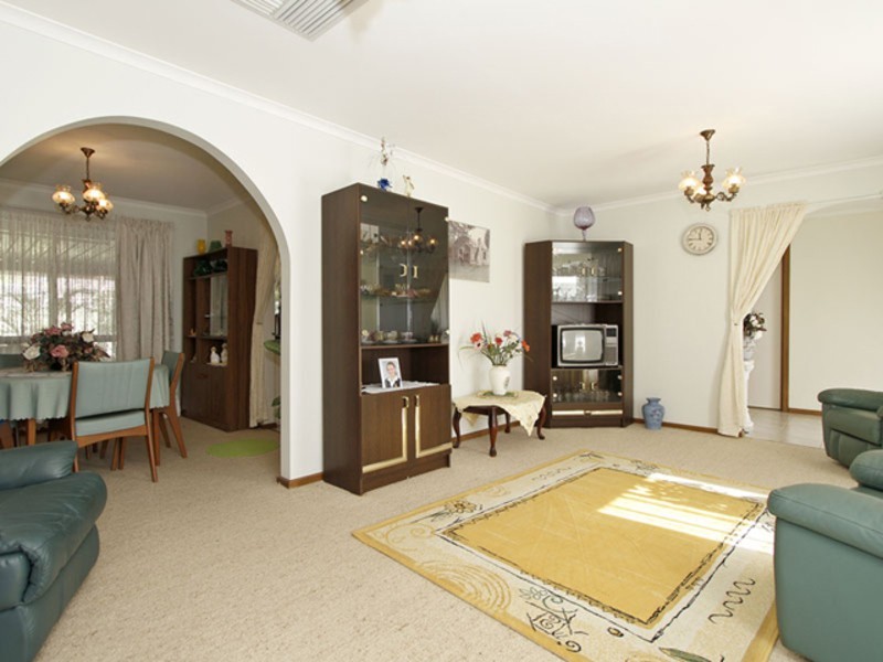 10 Tusker Court, North Haven SA 5018