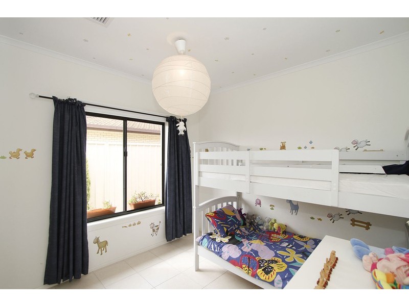 9a Bollen Street, North Haven SA 5018