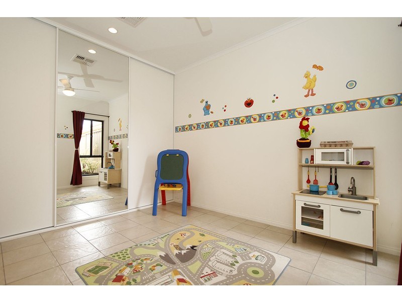 9a Bollen Street, North Haven SA 5018