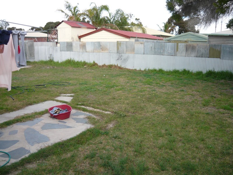 12 Nyora Crescent, Taperoo SA 5017