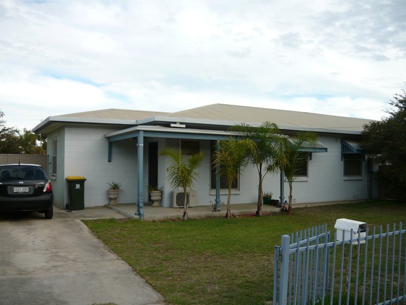 12 Nyora Crescent, Taperoo SA 5017